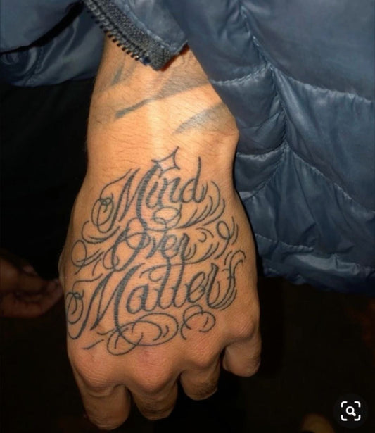 Tatouage Éphémère Élégant