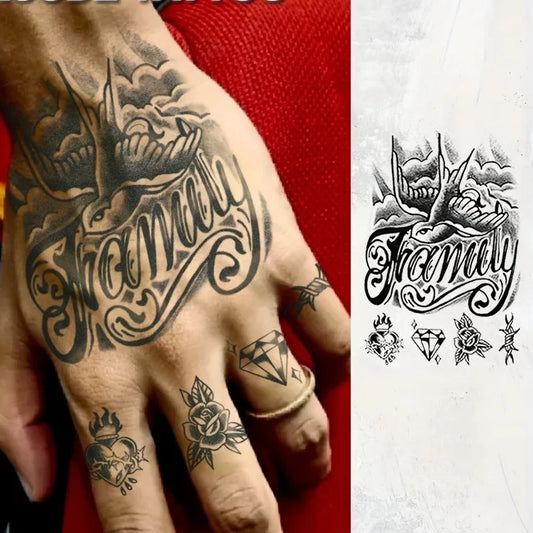 Tatouage Temporaire “Family” – Écriture Old School & Hirondelles | Effet Réaliste & Waterproof